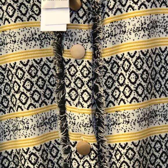 Skies Are Blue Knit Jacket - Picture 3 of 5